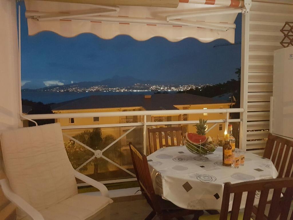 Studio Kasanaco Avec Vue La Baie De Fort De France Les Trois-Ilets Exteriör bild